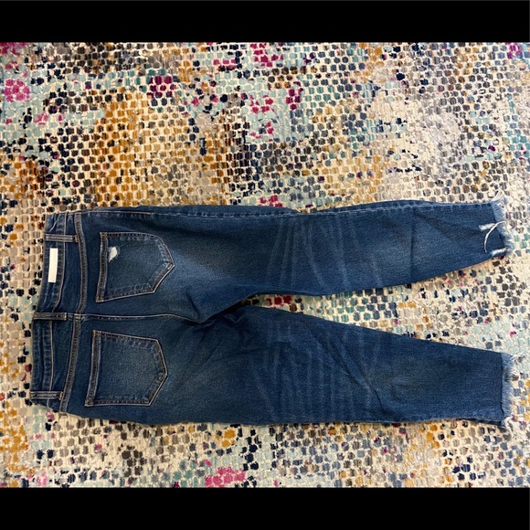 Cello High Rise Cropped - Picture 4 of 5